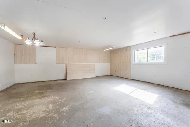 a view of a outdoor space with trees