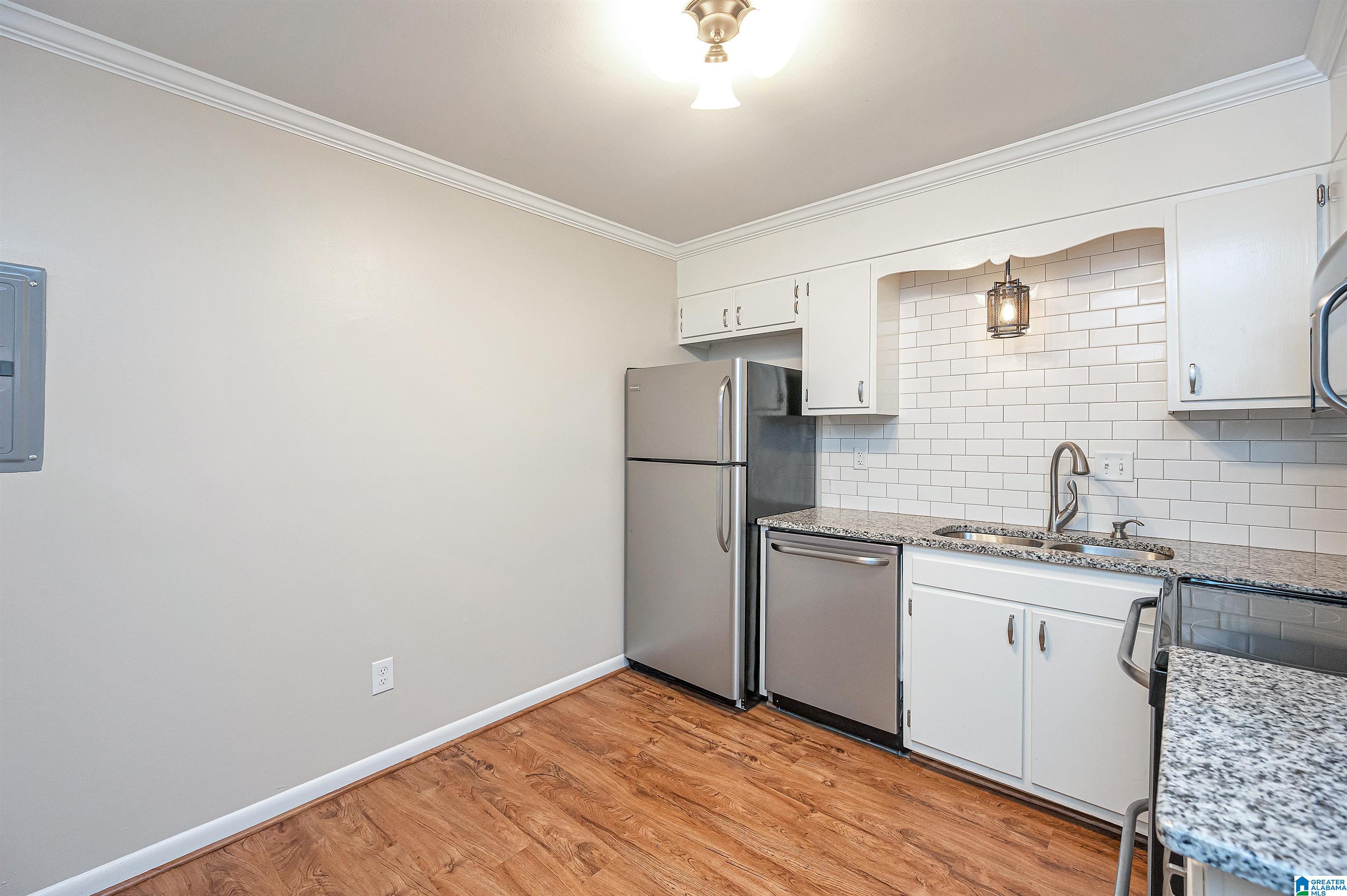 57 Hanover Circle, Unit 317 Birmingham, AL 35205 - Photo 12 of 28
