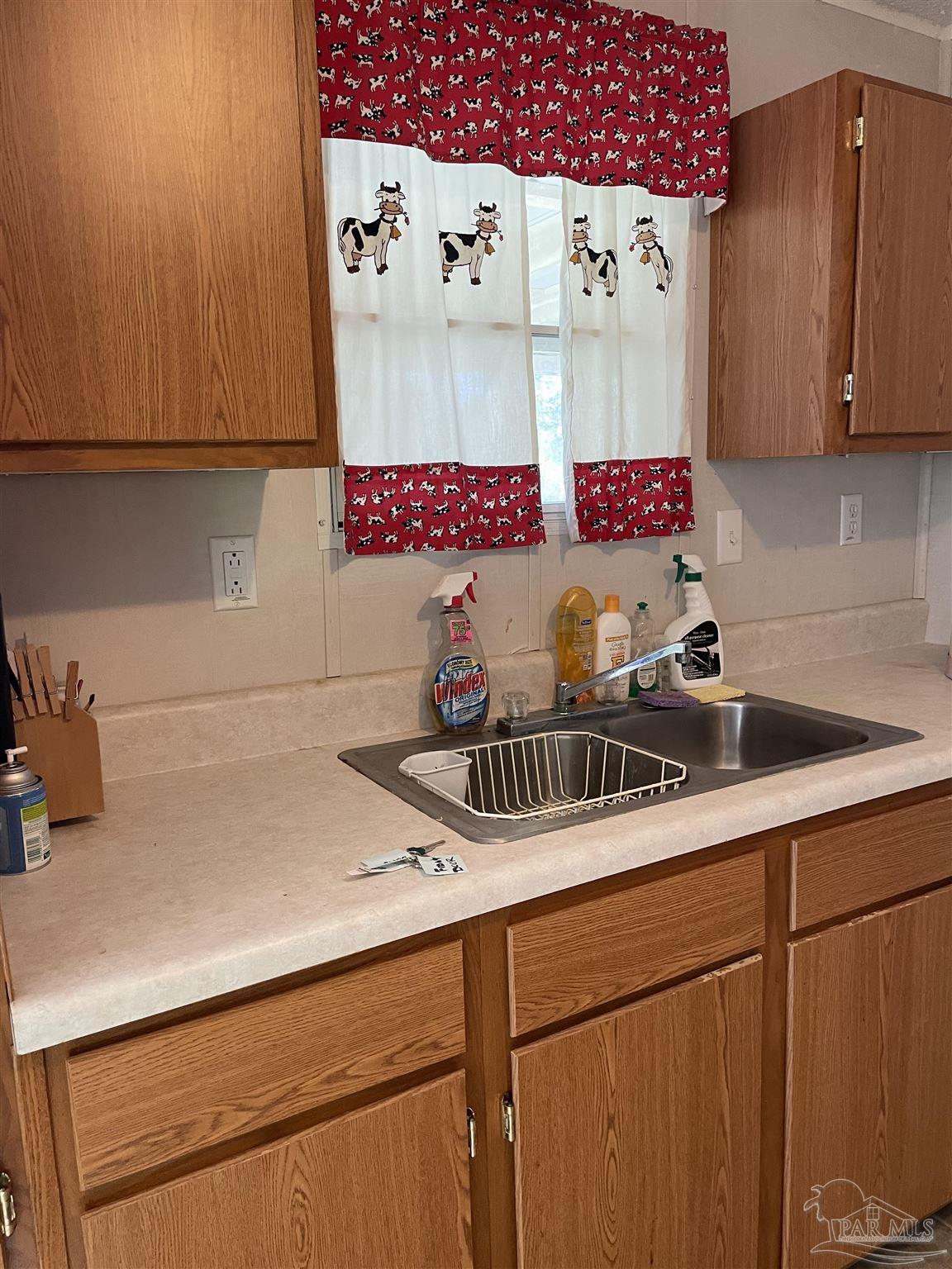 630 Old Novak Road Cantonment, FL 32533 - Photo 5 of 23 Gallery Image 5