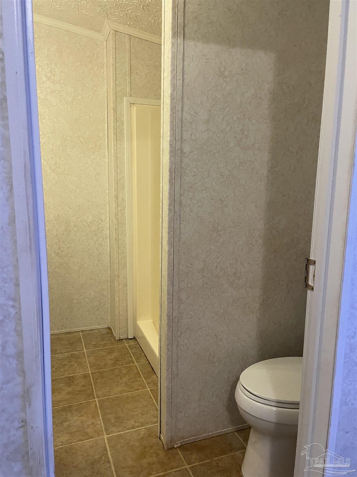 630 Old Novak Road Cantonment, FL 32533 - Photo 7 of 23 Gallery Image 7