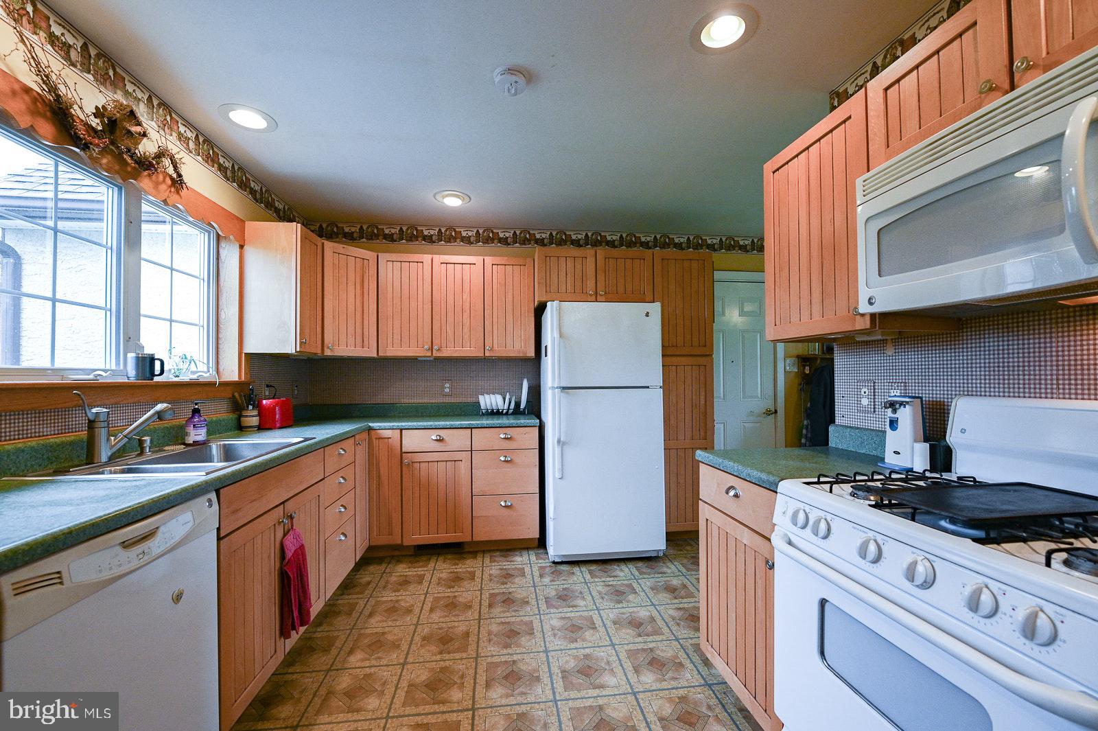 2074 Flowing Springs Road Chester Springs, PA 19425 - Photo 31 of 62 Sunny spacious kitchen