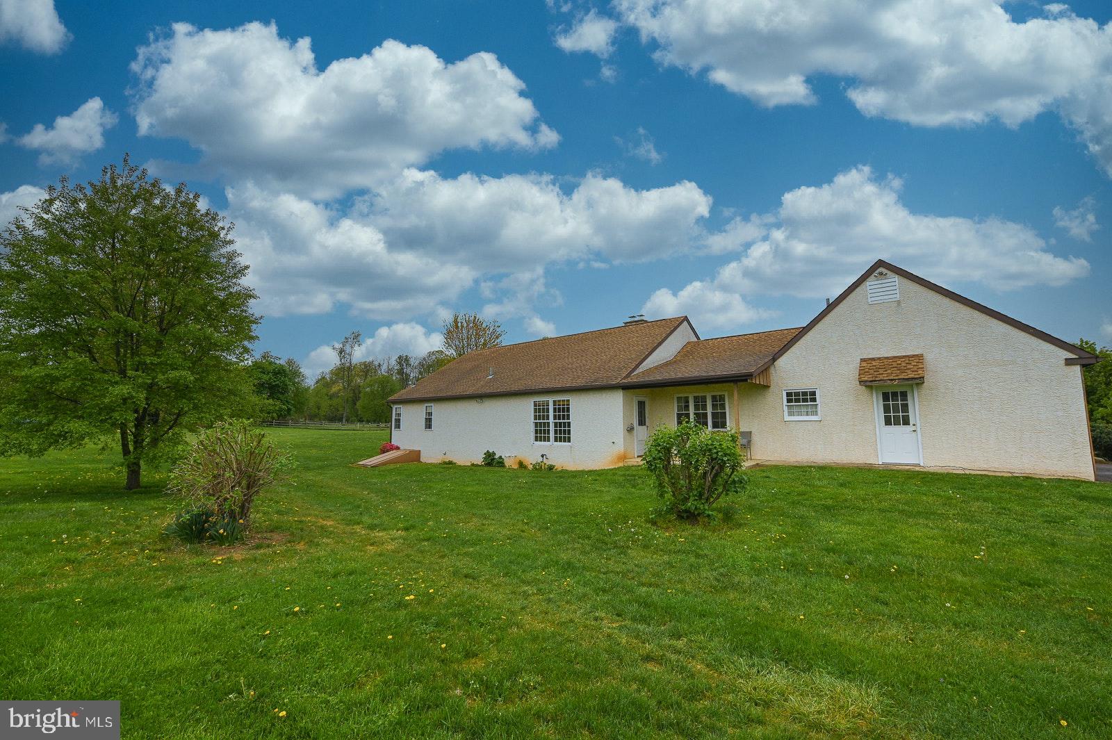 2074 Flowing Springs Road Chester Springs, PA 19425 - Photo 9 of 62