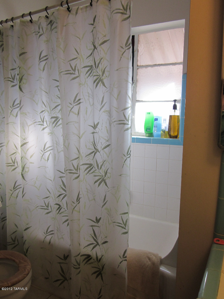 830 East Copper Street Tucson, AZ 85719 - Photo 16 of 24