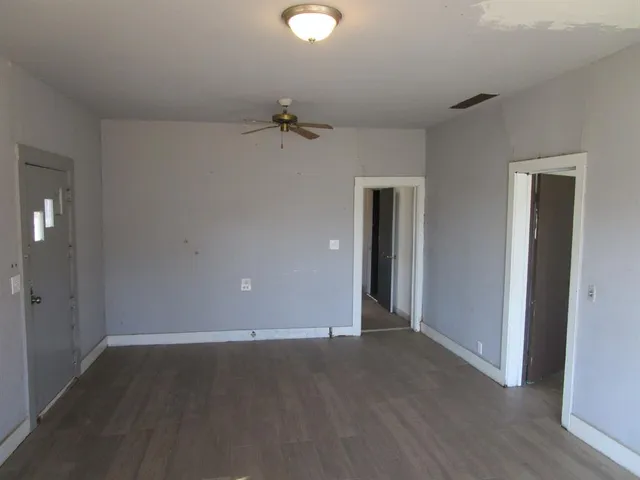 $55,000 | 402 3rd Street, Crowell, TX 79227