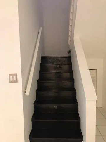 a close up view of washer and dryer