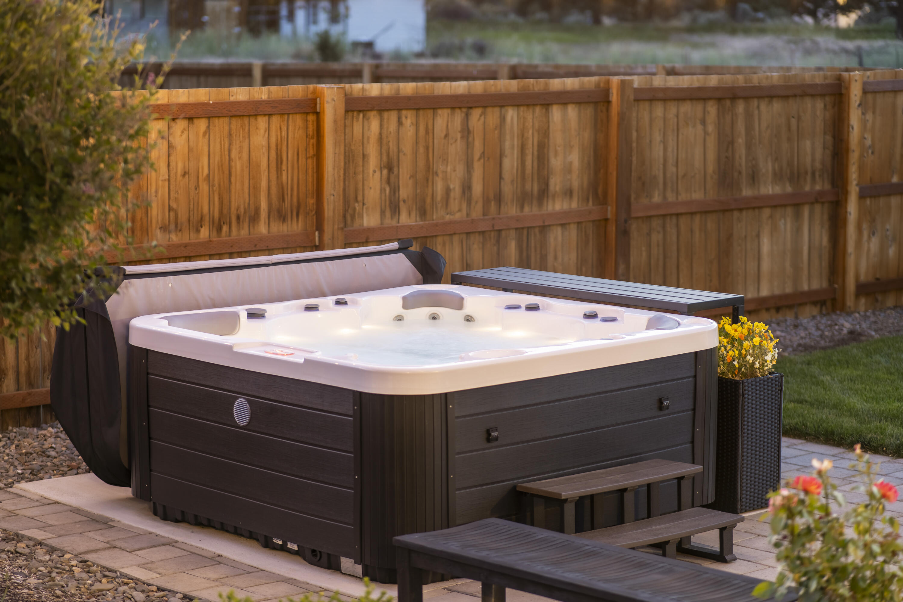 21030 Yeoman Road Bend, OR 97701 - Photo 41 of 66 a sink with a small yard