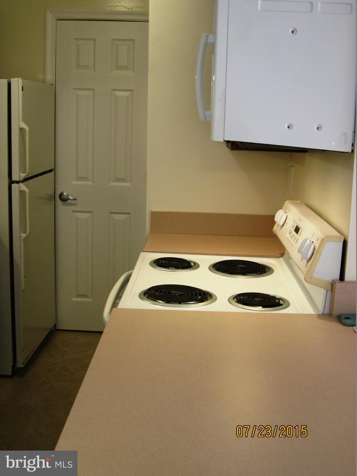 5907L Kingsford Road, Unit 395 Springfield, VA 22152 - Photo 5 of 16 Kitchen