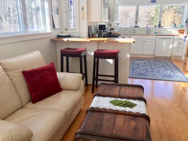 Sitting area and Kitchen