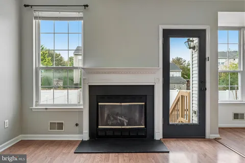 $530,000 | 7 Mohawk Trail, Burlington, NJ 08016