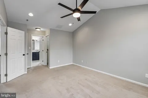 $530,000 | 7 Mohawk Trail, Burlington, NJ 08016