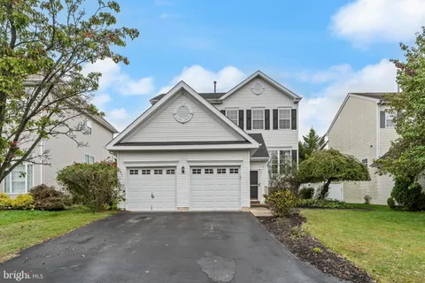 $530,000 | 7 Mohawk Trail, Burlington, NJ 08016