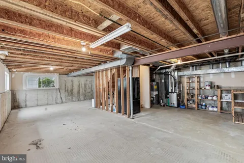 $530,000 | 7 Mohawk Trail, Burlington, NJ 08016