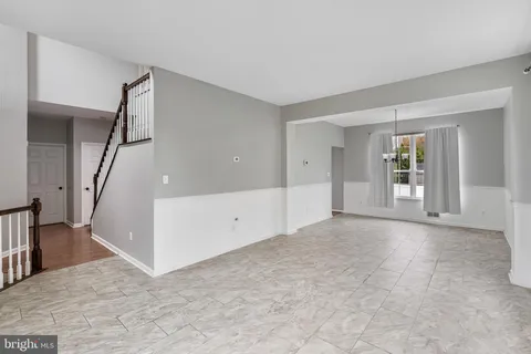 $530,000 | 7 Mohawk Trail, Burlington, NJ 08016