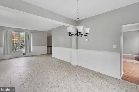 $530,000 | 7 Mohawk Trail, Burlington, NJ 08016