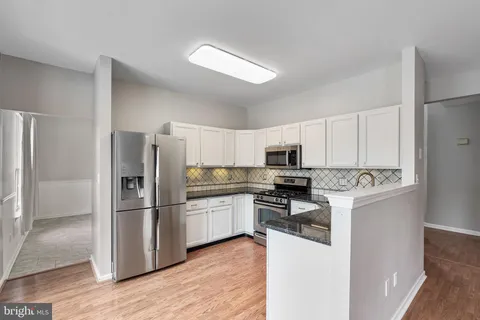 $530,000 | 7 Mohawk Trail, Burlington, NJ 08016