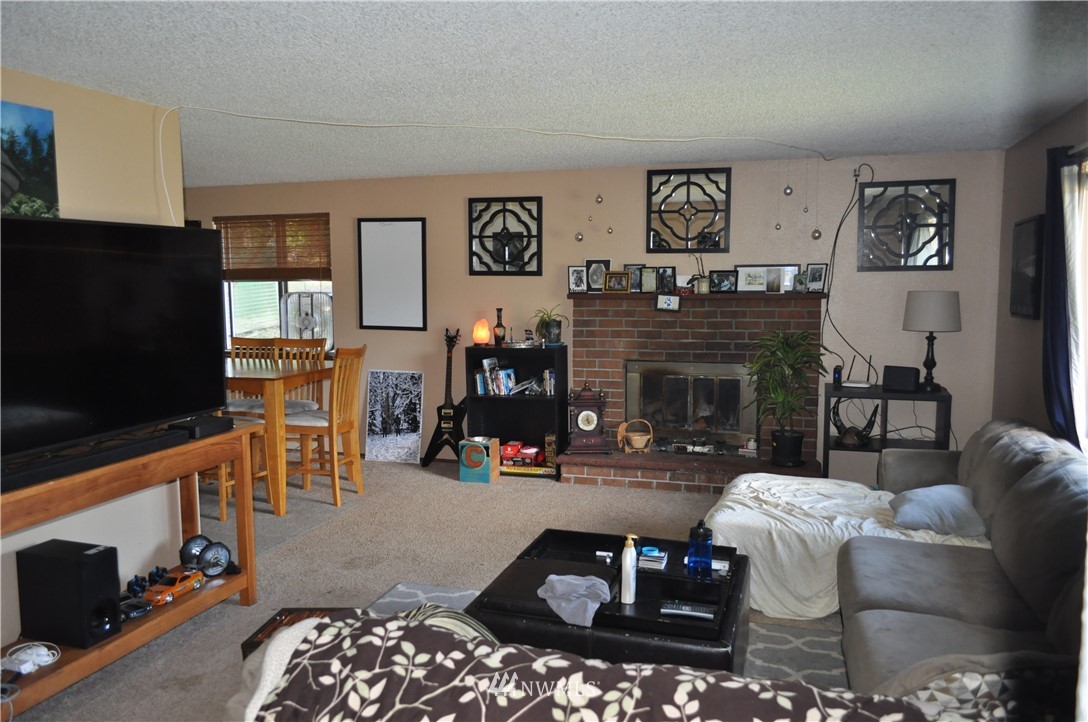 3779 Spring Coulee Road Bellingham, WA 98226 - Photo 2 of 21
