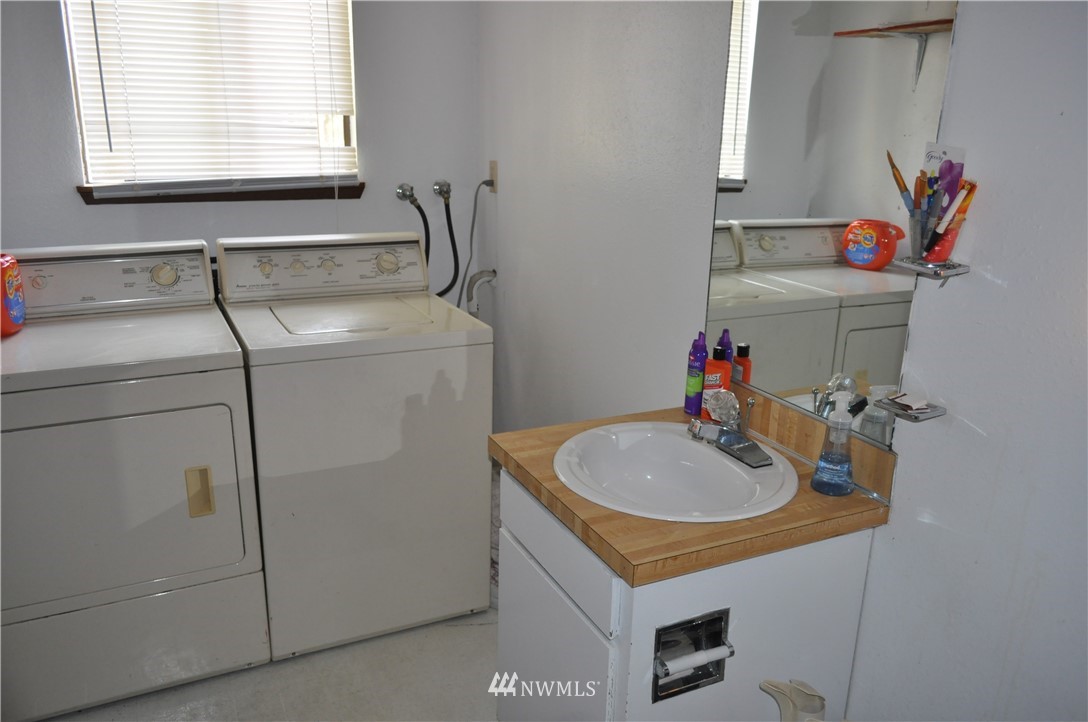 3779 Spring Coulee Road Bellingham, WA 98226 - Photo 18 of 21
