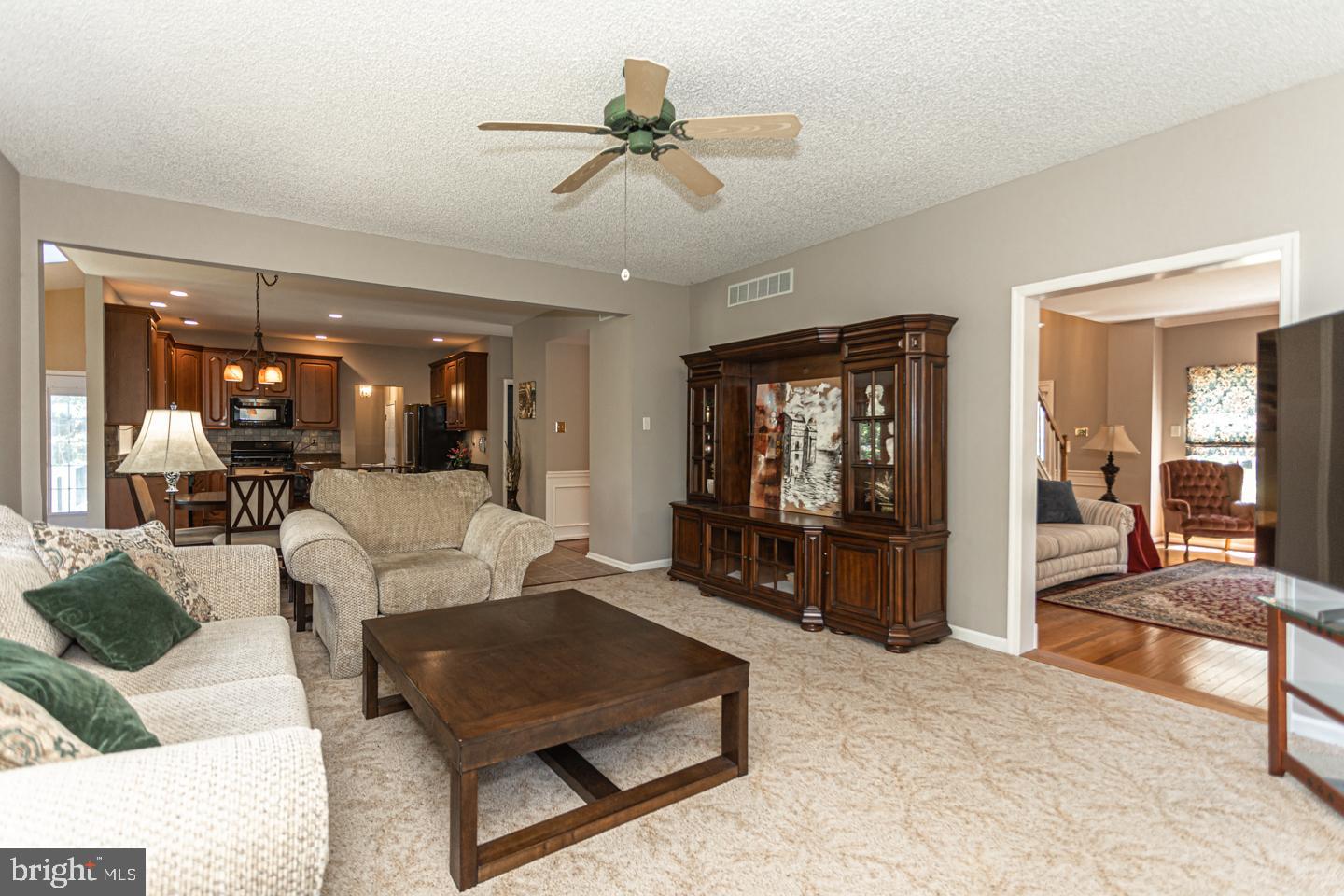 1437 West Rockspray Road Jamison, PA 18929 - Photo 8 of 39 Gallery Image 8