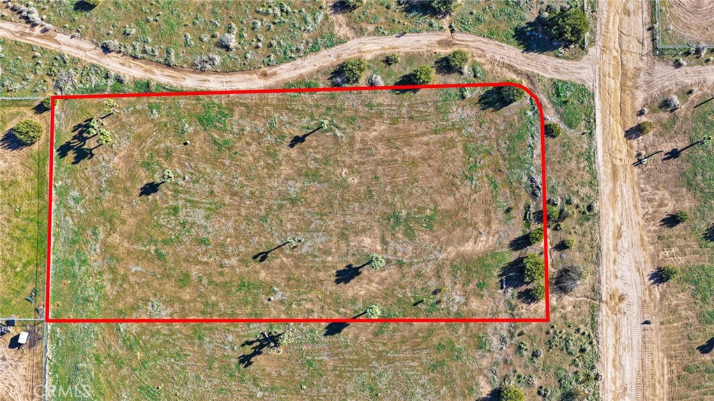 8790 Mesa Street Phelan, CA 92371 - Photo 4 of 14