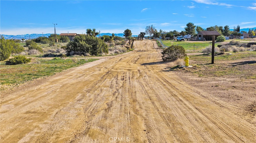 8790 Mesa Street Phelan, CA 92371 - Photo 8 of 14