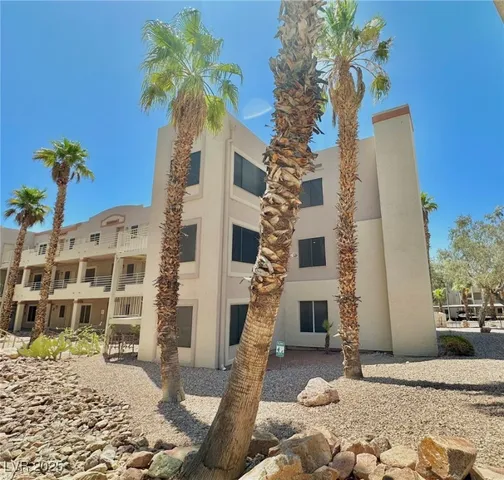 $141,000 | 2060 Mesquite Lane, Unit 205, Laughlin, NV 89029