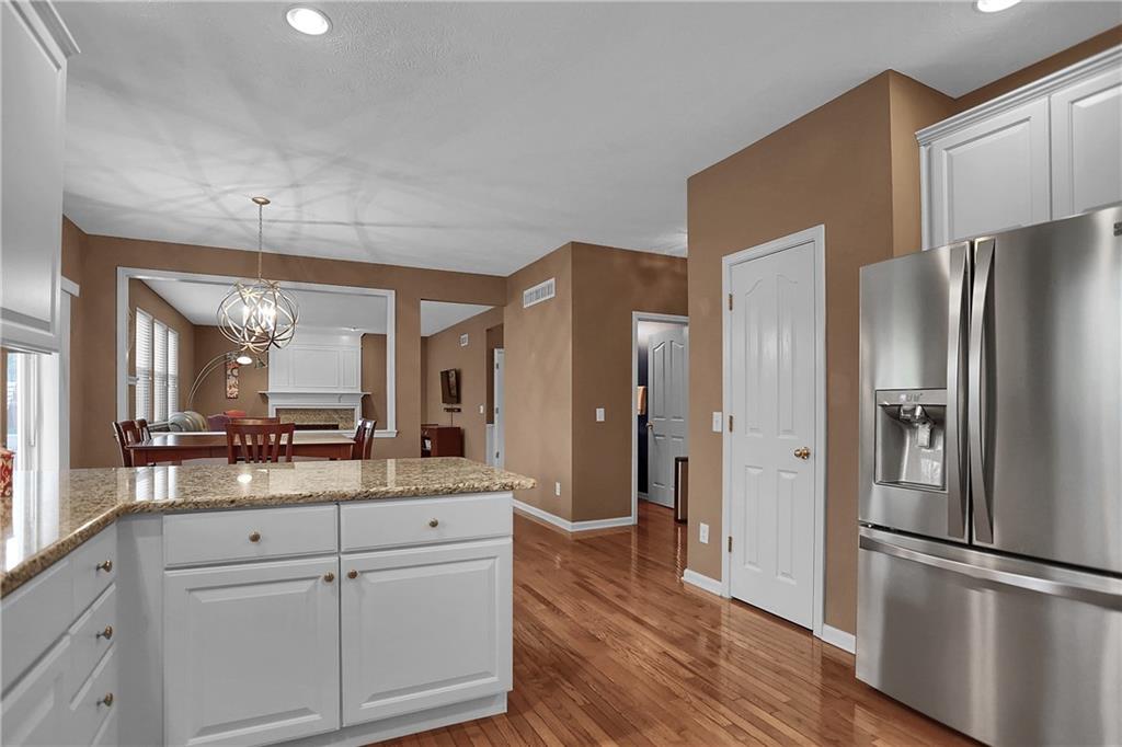 7624 Prairie View Drive Indianapolis, IN 46256 - Photo 19 of 44