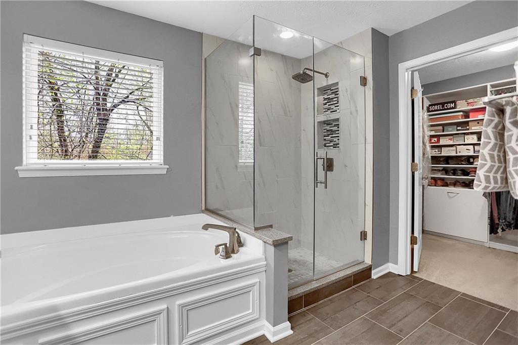 7624 Prairie View Drive Indianapolis, IN 46256 - Photo 25 of 44