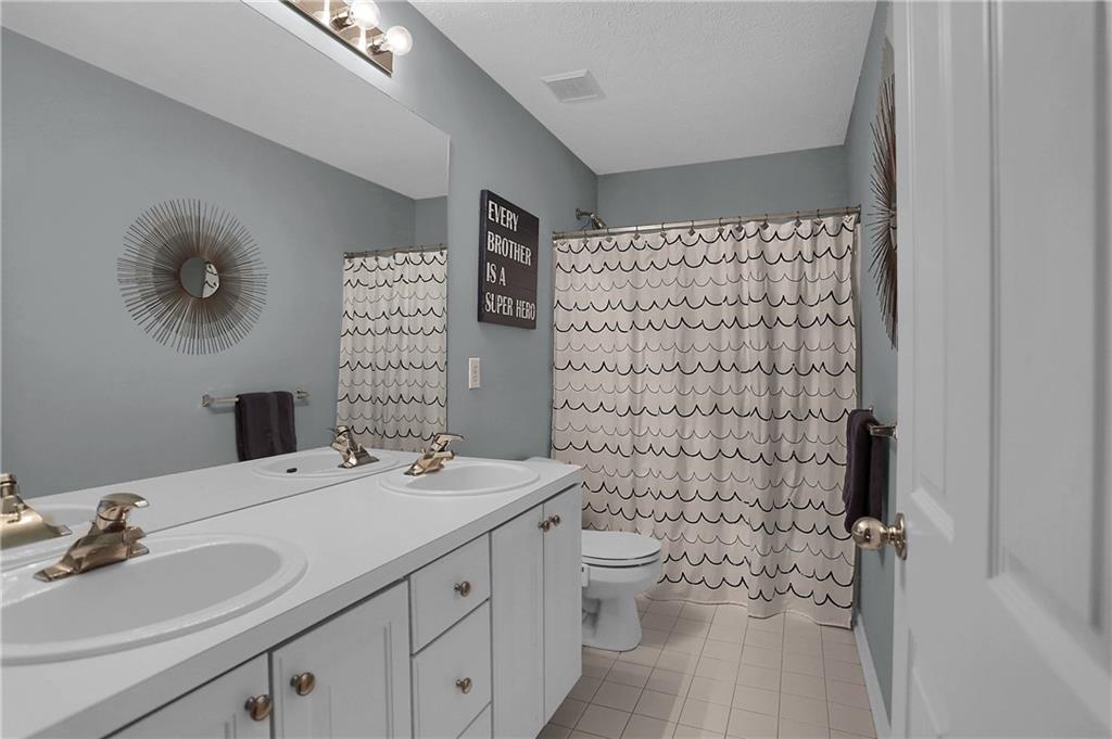 7624 Prairie View Drive Indianapolis, IN 46256 - Photo 30 of 44