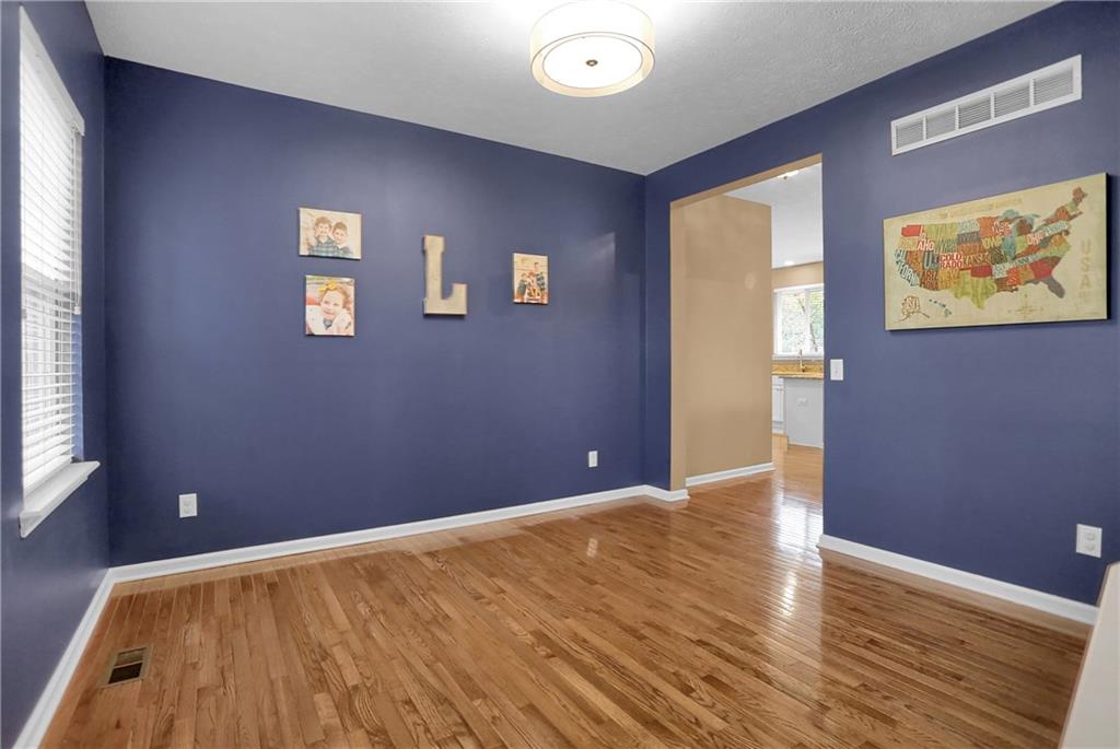 7624 Prairie View Drive Indianapolis, IN 46256 - Photo 10 of 44