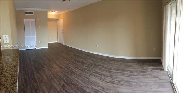 $2,350 | 11601 Southwest 2nd Street, Unit 21307, Pembroke Pines, FL 33025
