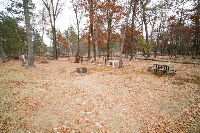 $47,000 | 823 Marlboro Court, Nekoosa, WI 54457