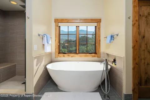 $1,995,000 | 220 Overlook Ridge, Carbondale, CO 81623