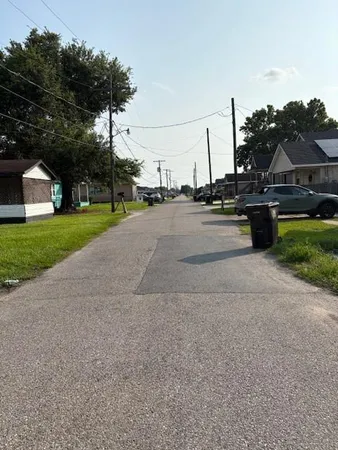 $60,000 | 2951 East St Bernard Highway, Meraux, LA 70075