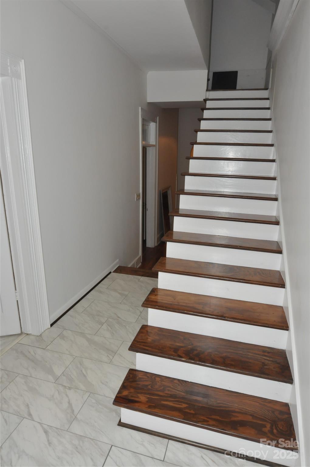 152 Saluda Street Chester, SC 29706 - Photo 23 of 24 a view of entryway