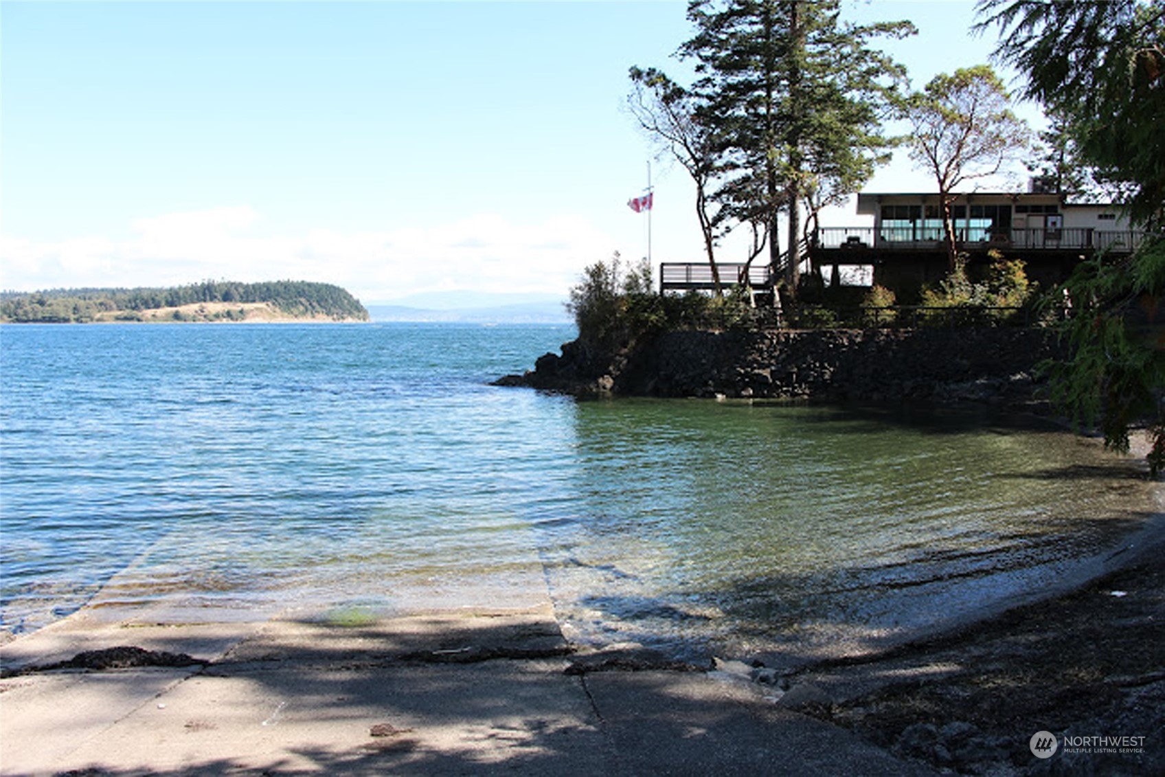 2940 Cedar Avenue Lummi Island, WA 98262 - Photo 30 of 36 a view of a terrace