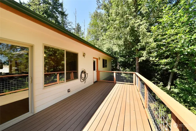 $449,000 | 2940 Cedar Avenue, Lummi Island, WA 98262