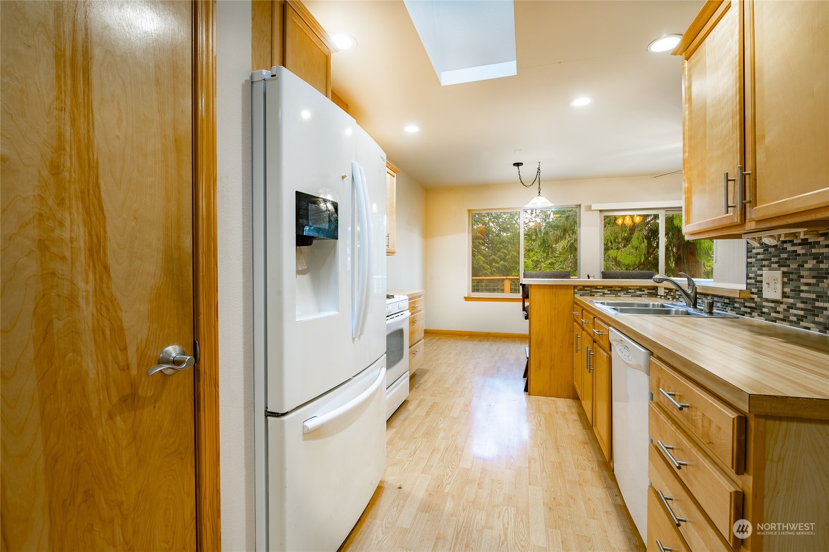2940 Cedar Avenue Lummi Island, WA 98262 - Photo 8 of 36 a spacious bathroom with a granite countertop tub sink and mirror