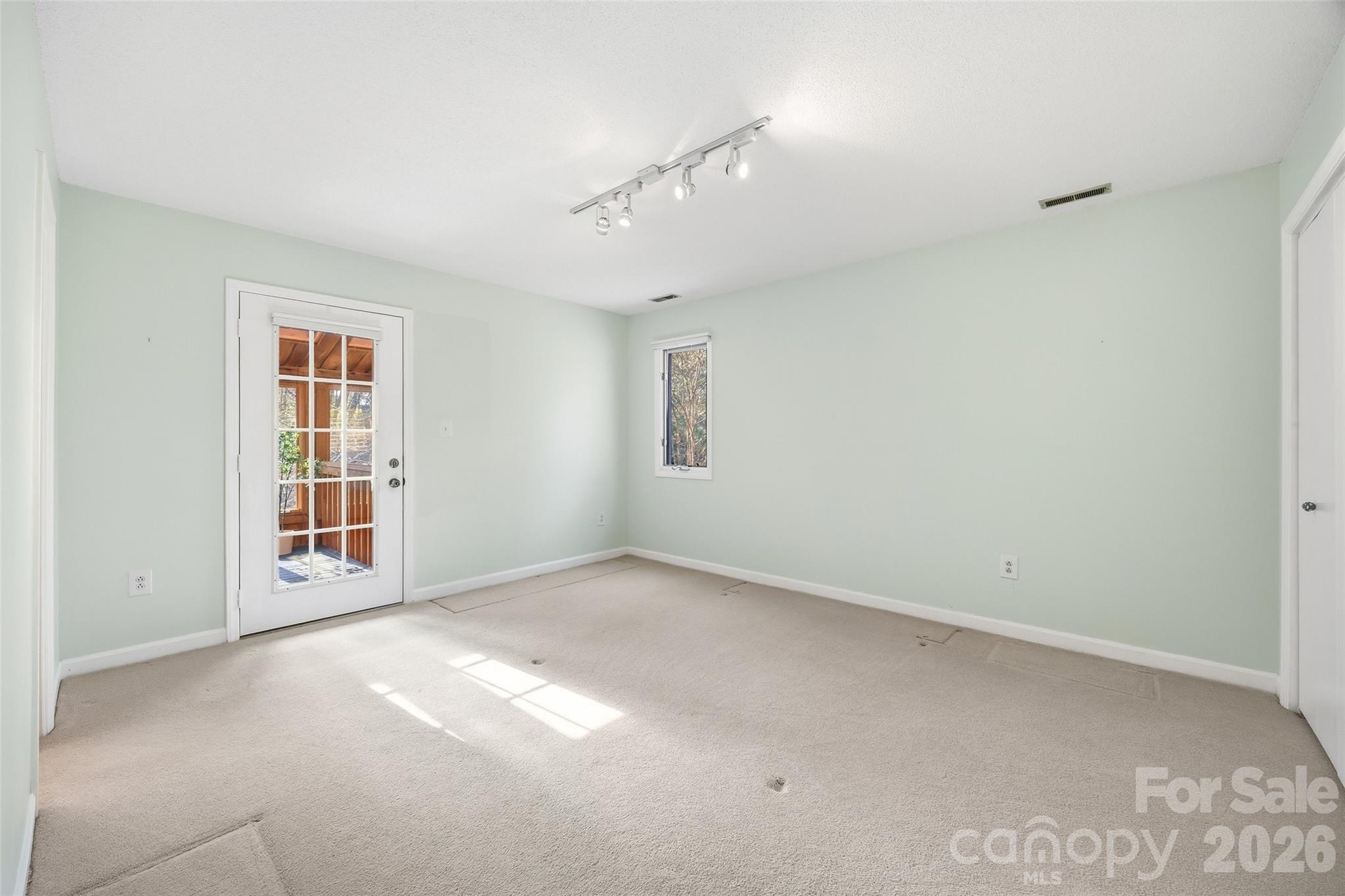5337 Hillingdon Road Charlotte, NC 28226 - Photo 30 of 48 Gallery Image 30