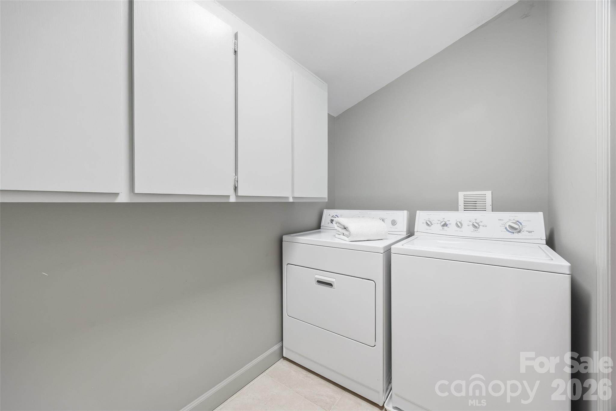 5337 Hillingdon Road Charlotte, NC 28226 - Photo 34 of 48 Gallery Image 34