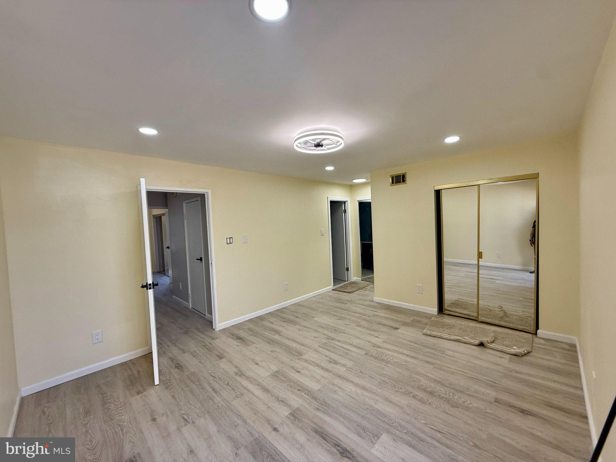 1502 Bromley Estate Pine Hill, NJ 08021 - Photo 13 of 33 Spacious, light-filled living area.