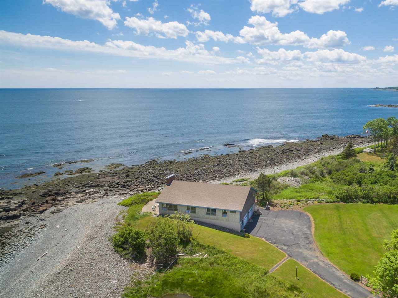 21 Kings Road York, ME 03909 - Photo 1 of 23 Gallery Image 1