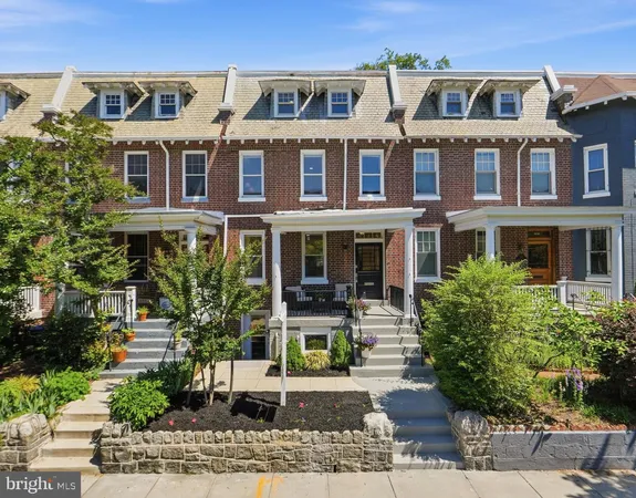 $1,785,000 | 634 Lexington Place Northeast, Washington, DC 20002