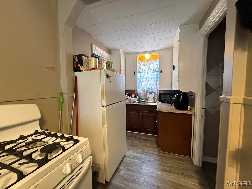 268 Sumner Place Buffalo, NY 14211 - Photo 22 of 31