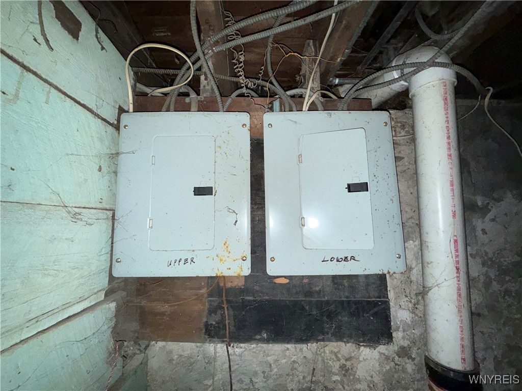 268 Sumner Place Buffalo, NY 14211 - Photo 27 of 31