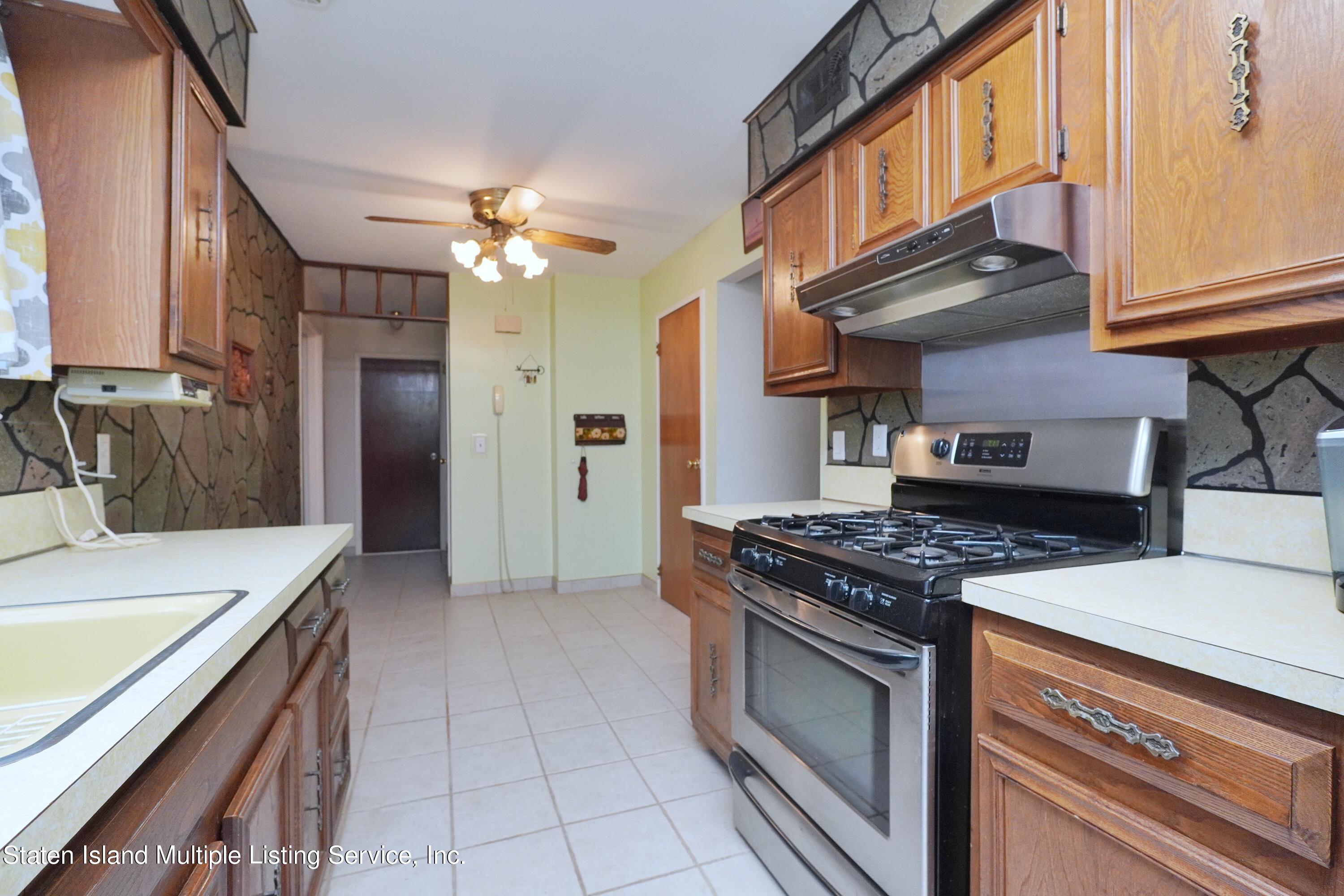 498 Willow Road West Staten Island, NY 10314 - Photo 16 of 37 Photo Jun 06 2019, 10 19 04 PM