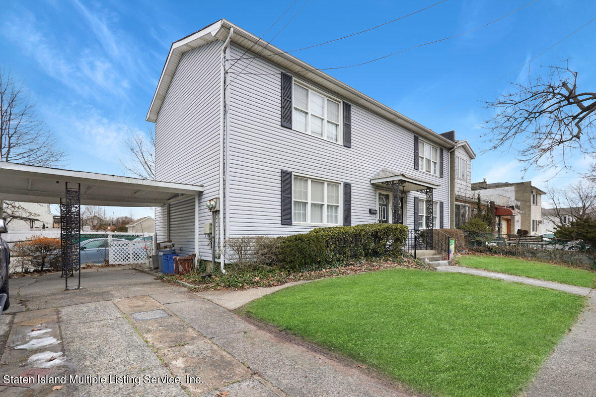 498 Willow Road West Staten Island, NY 10314 - Photo 3 of 37 Photo Jun 06 2019, 10 29 34 PM