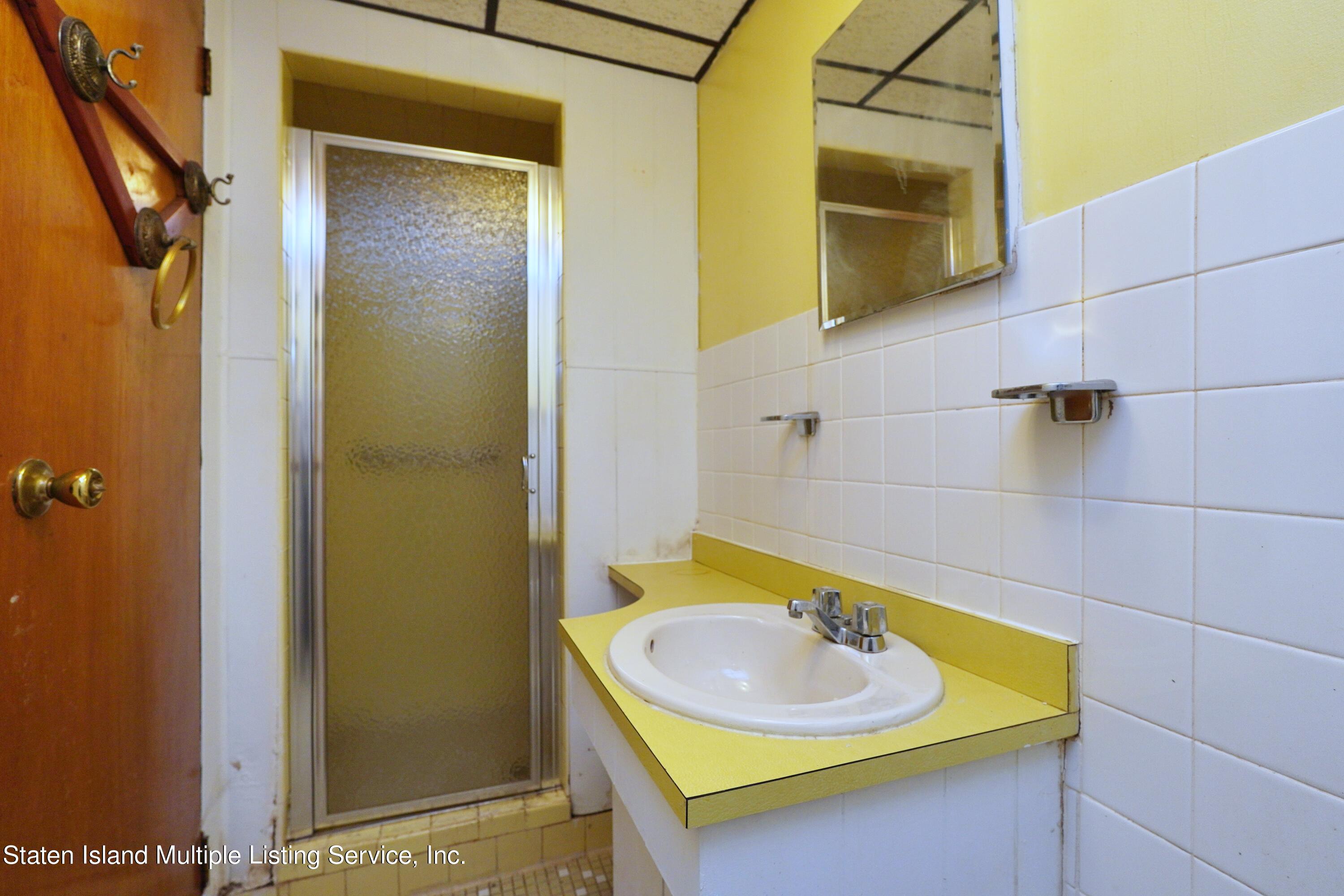 498 Willow Road West Staten Island, NY 10314 - Photo 34 of 37 Photo Jun 06 2019, 10 26 19 PM