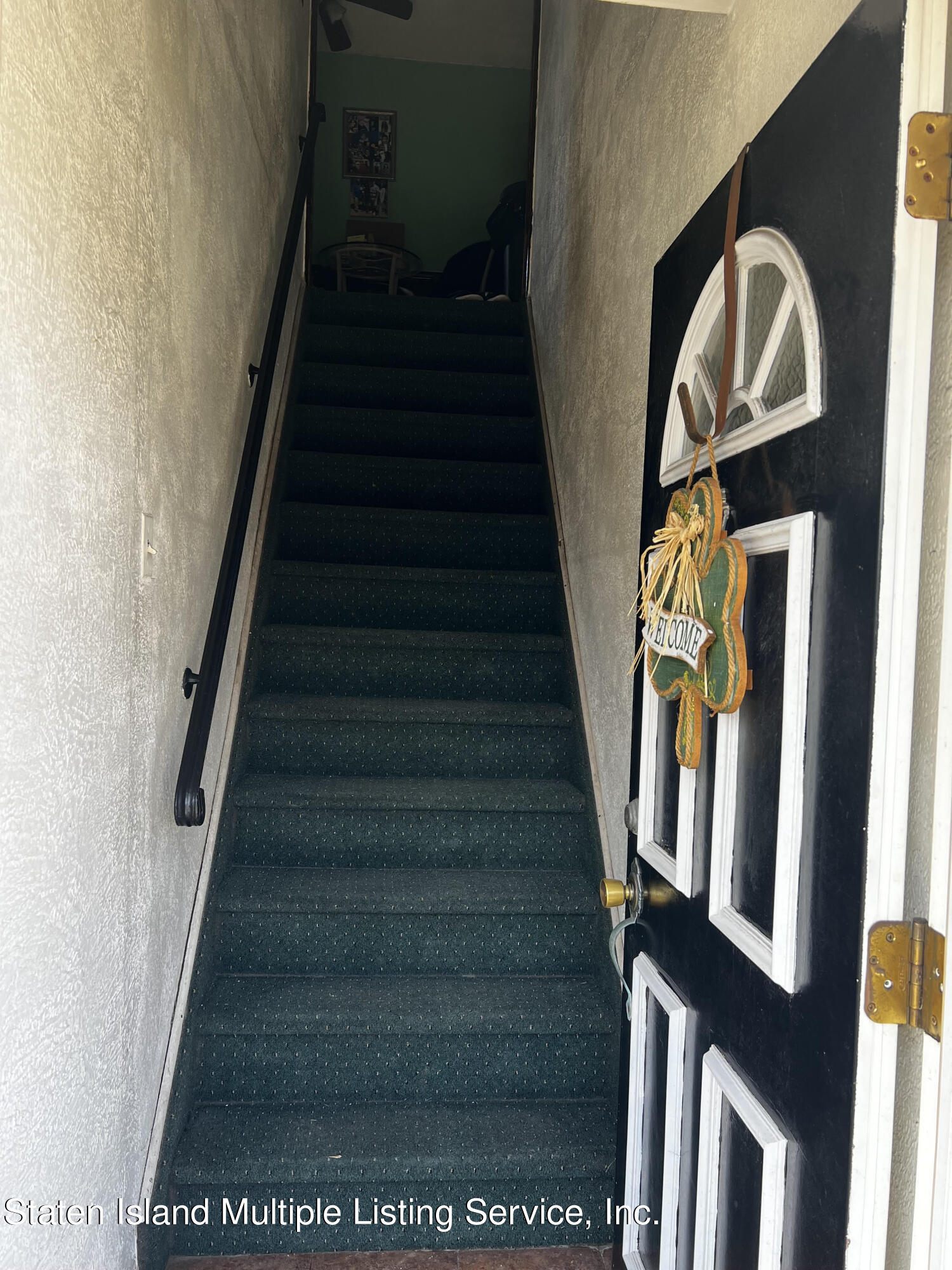 498 Willow Road West Staten Island, NY 10314 - Photo 5 of 37 Willow1