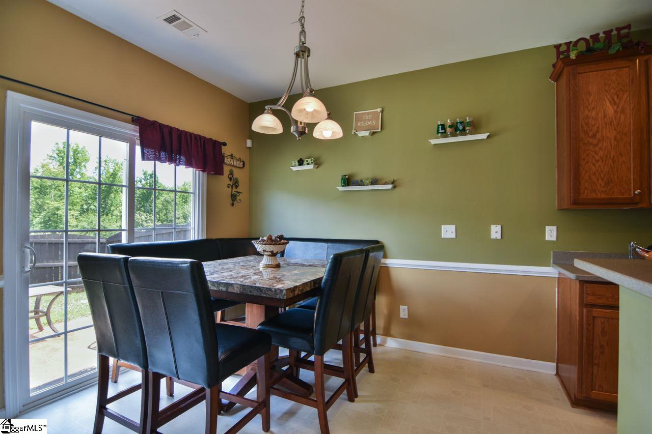 12 Shale Court Greenville, SC 29607 - Photo 11 of 28 Gallery Image 11