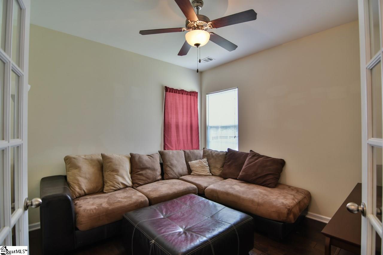 12 Shale Court Greenville, SC 29607 - Photo 9 of 28 Gallery Image 9